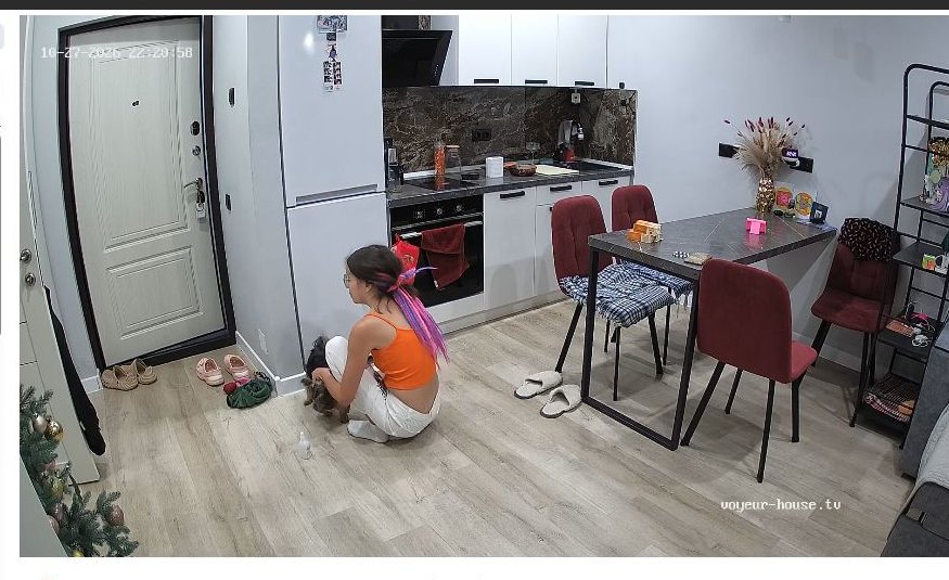 Live-Player mit Küchenansicht bei Voyeur House TV